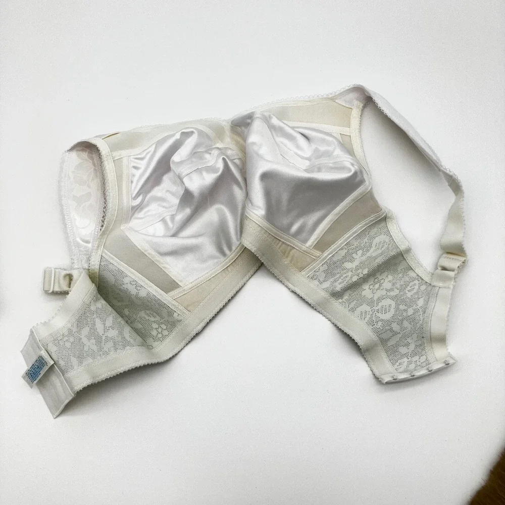 Playtex Wireless Bra 18 Hour Comfort Strap 4693 34DD White Vintage Lace